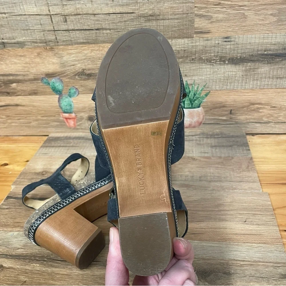 Lucky Brand Harvia platform sandals Women's 8 Black leather wood block Heel